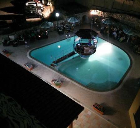 Hotel Le Palme Sant'Anna Arresi Exterior photo