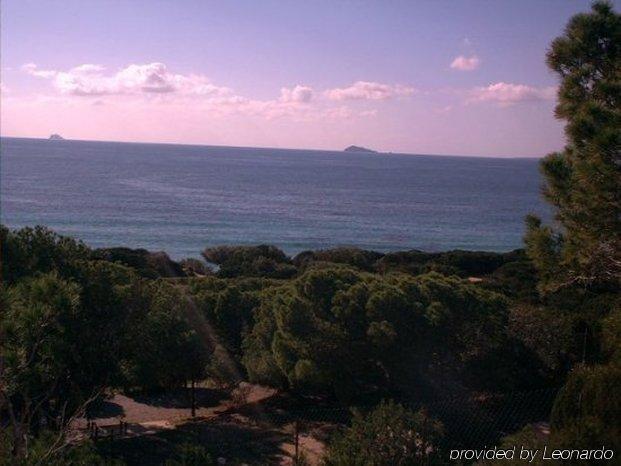 Hotel Le Palme Sant'Anna Arresi Exterior photo